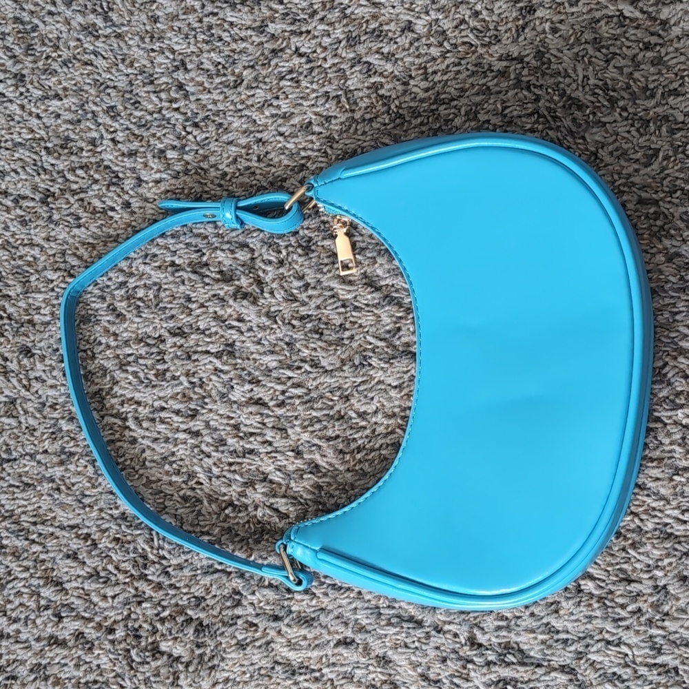 Barabum Crescent Shoulder Bag